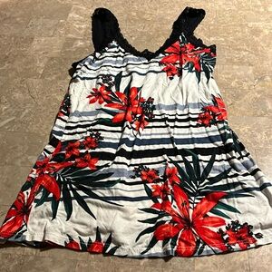BNWOT, size small blumin tank top